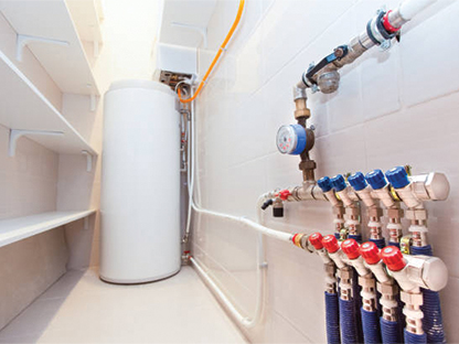 Types of valves used for steam and hot water